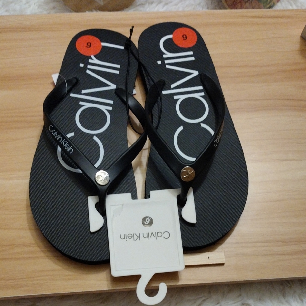 Calvin Klein Black Salya Sandals Women's Size 6 🆕